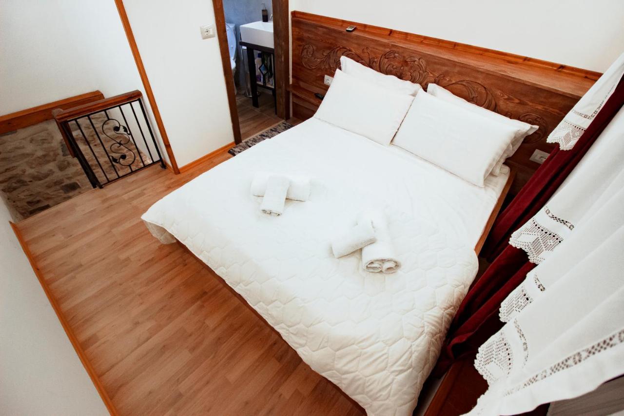 Duplex Apartment Viktoria Gjirokaster Luaran gambar