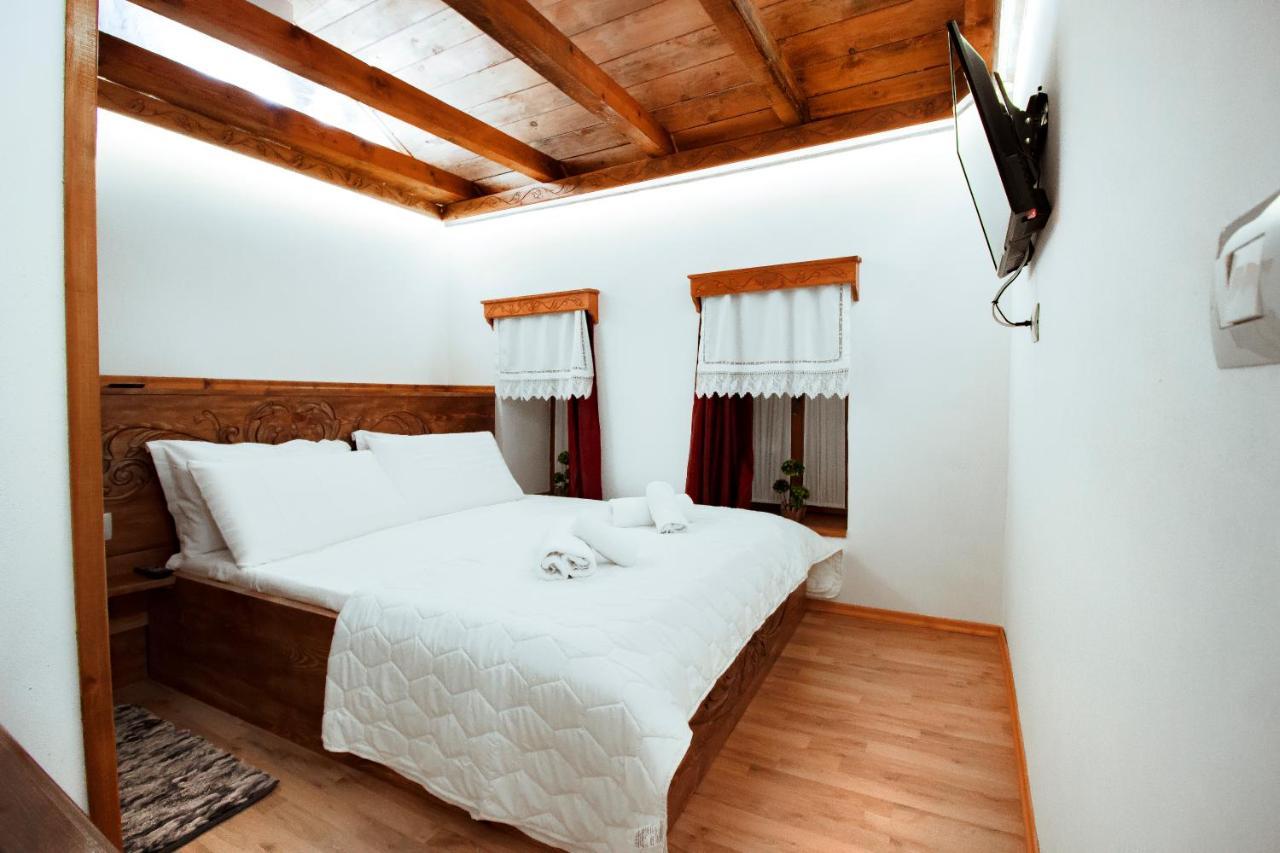 Duplex Apartment Viktoria Gjirokaster Luaran gambar