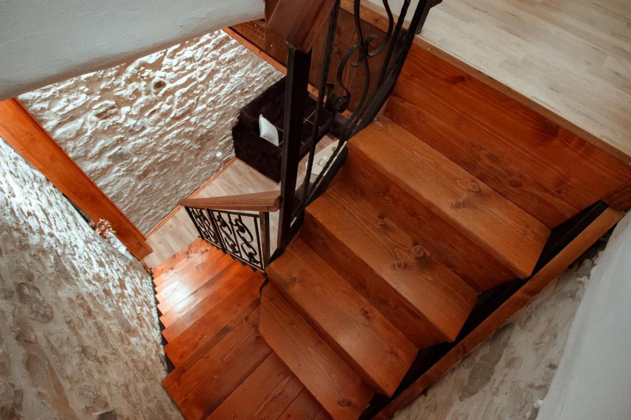 Duplex Apartment Viktoria Gjirokaster Luaran gambar